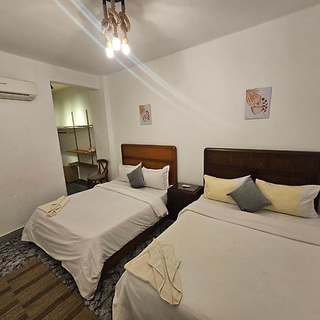 Alex Gate Apartment - Families Only Alexandria Exterior foto